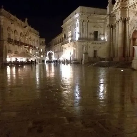 Casa Lukia Apartamento Syracuse